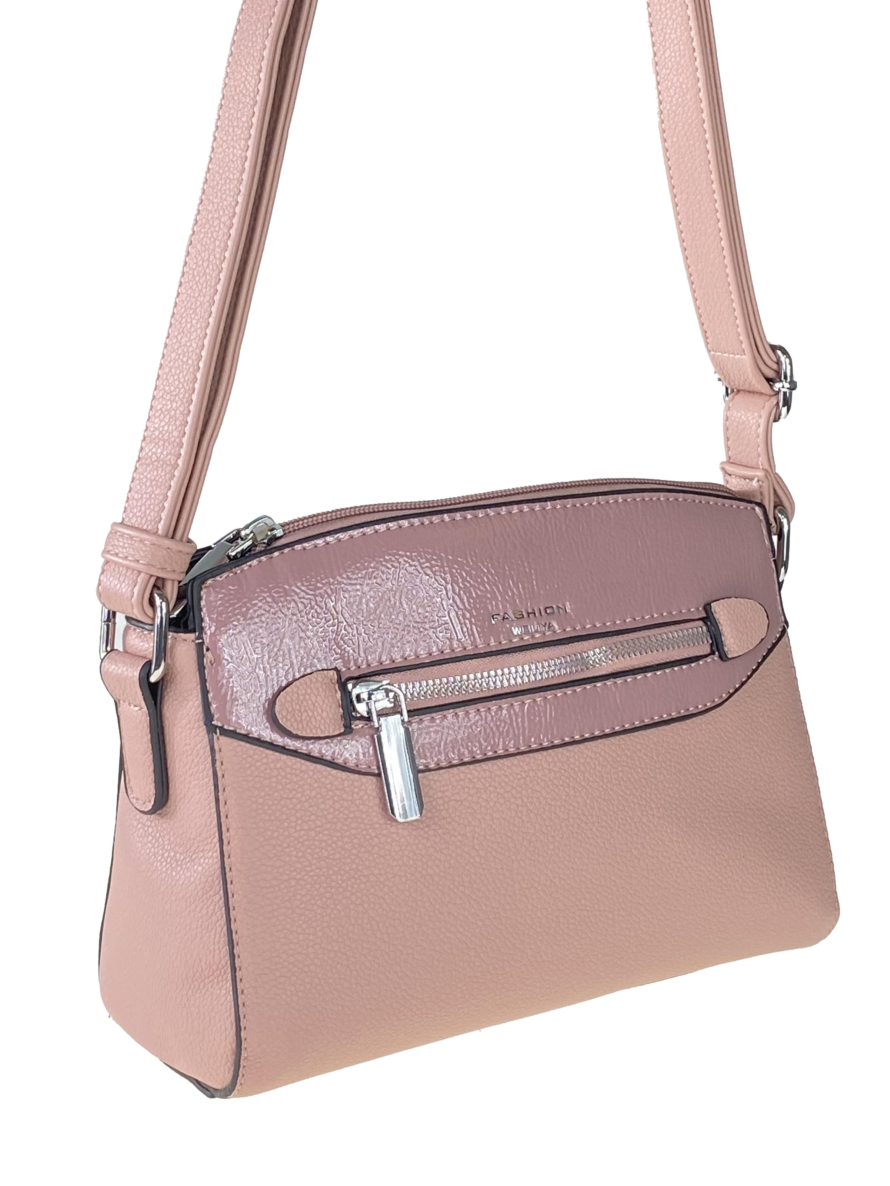 На фото 1 - Женская сумочка из фактурной искусственной кожи с лаковой вставкой, цвет пыльная роза