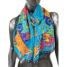 На фото 1 - Лёгкий шейный платок с яркой росписью, цвет бирюзовый