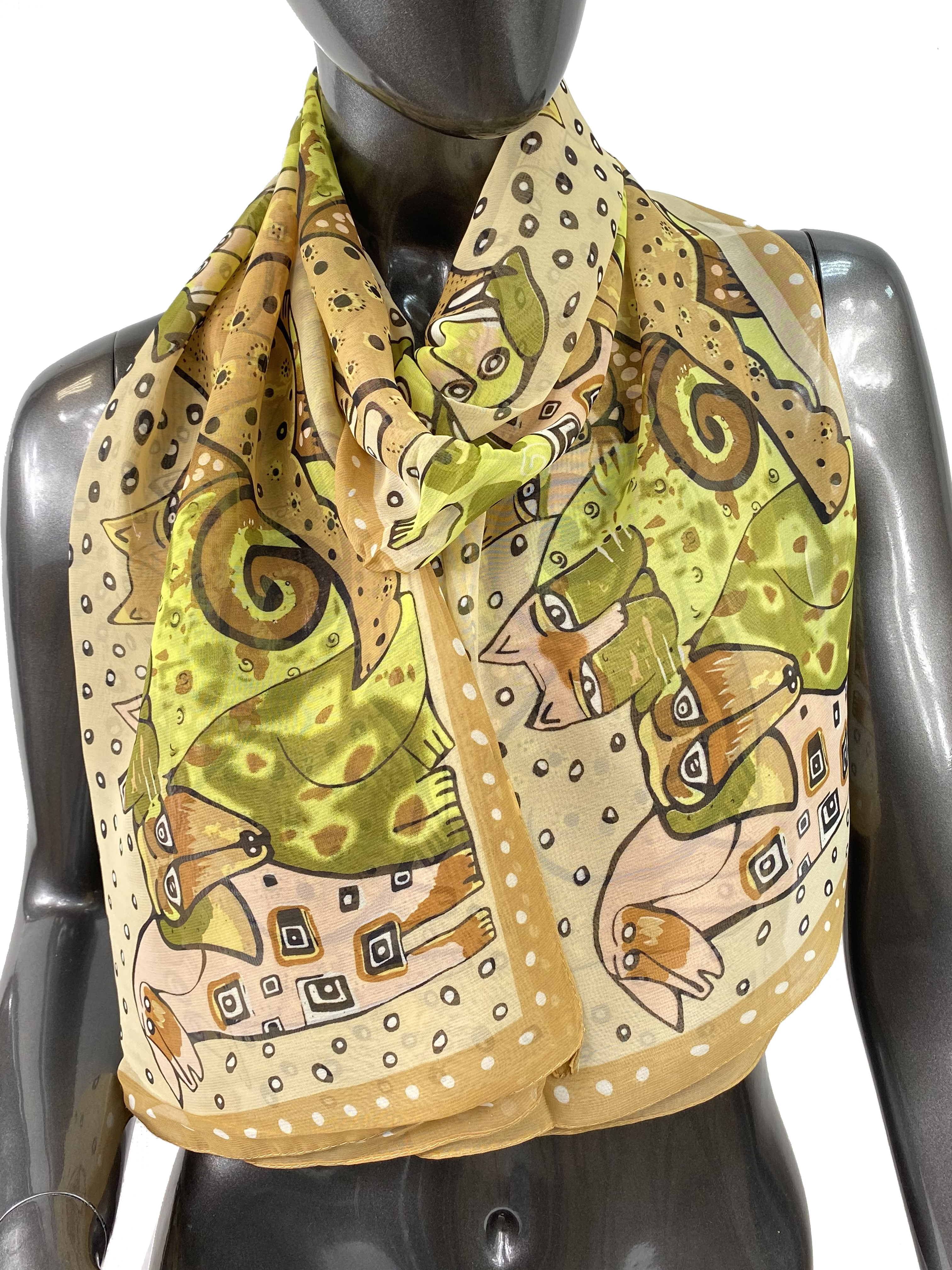 На фото 1 - Лёгкий шейный платок с яркой росписью, цвет песочный