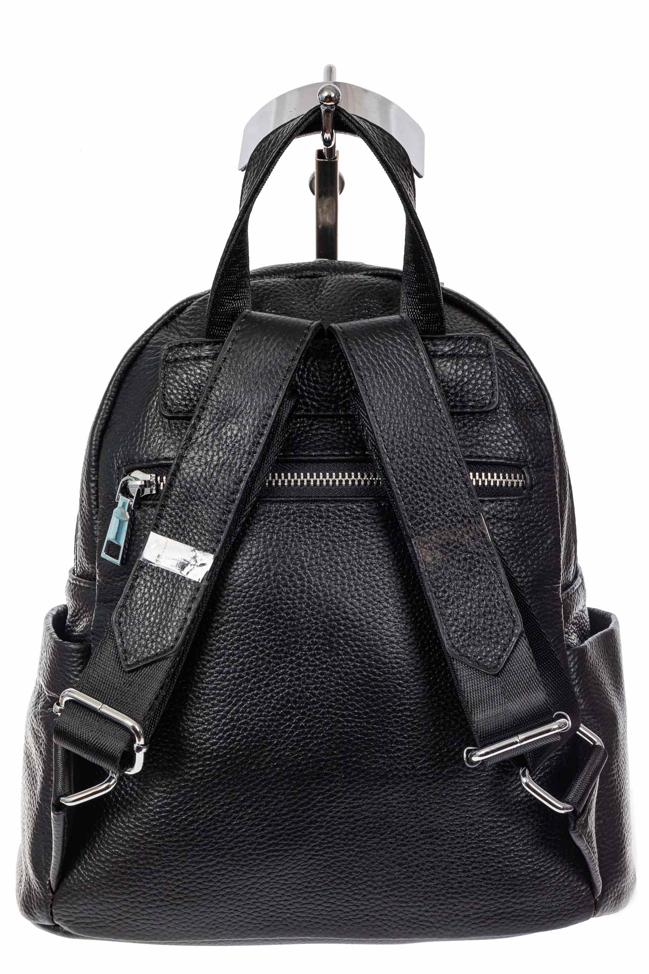 На фото 3 - Женский рюкзак трансформер из натуральной кожи, цвет черный