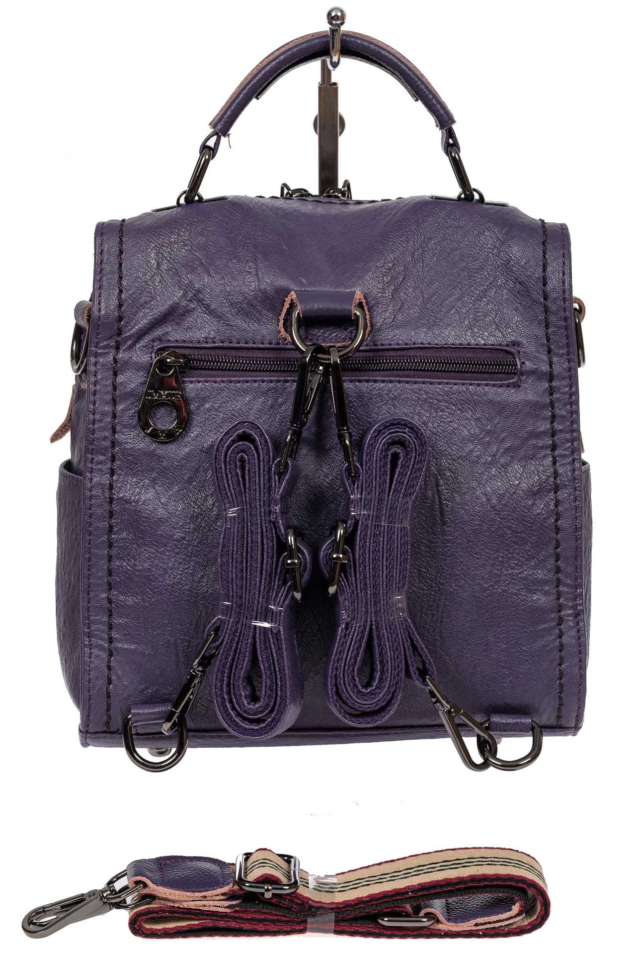 На фото 3 - Сумка-рюкзак молодёжная из экокожи, цвет фиолетовый