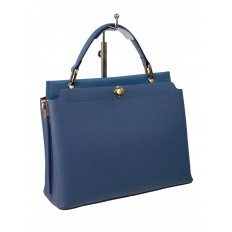 На фото 2 - Небольшая женская сумка из натуральной кожи, цвет  голубой