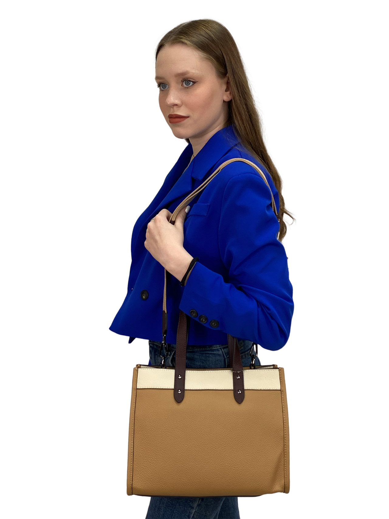 На фото 2 - Женская сумка  из натуральной кожи, цвет бежевый с молочным и темно бордовым