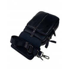 На фото 4 - Кожаная мужская сумка-трансформер, цвет чёрный