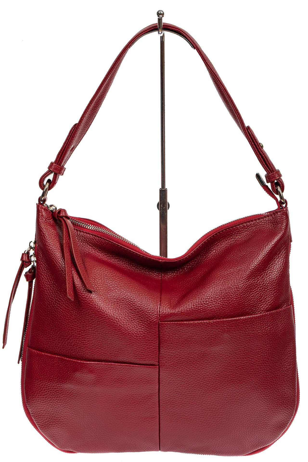 На фото 2 - Женская сумка хобо из натуральной кожи с асимметричными карманами, цвет бордовый