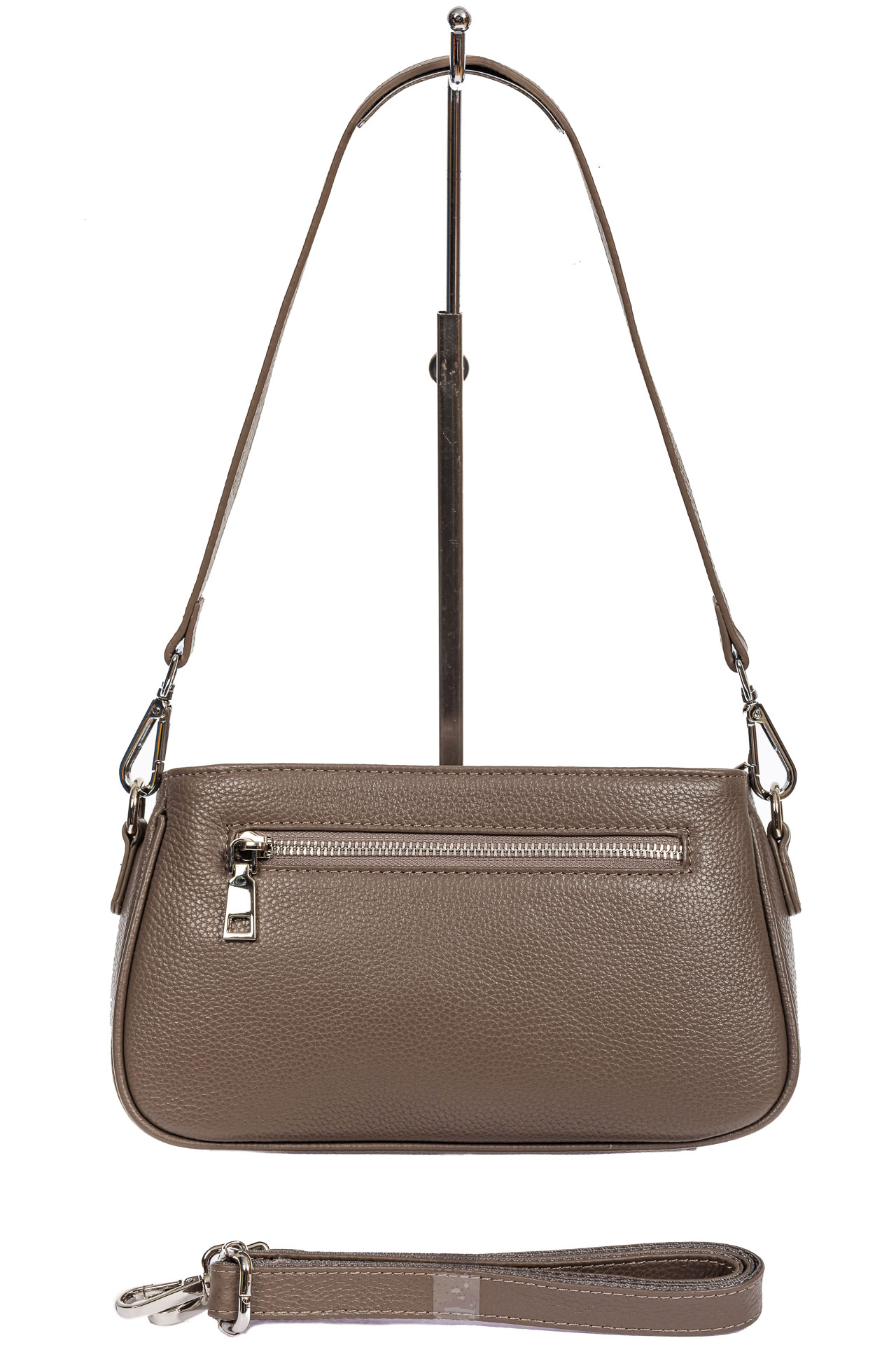 На фото 3 - Кожаная женская сумка-багет, цвет серый