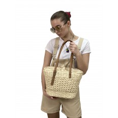 На фото 2 - Плетеная сумка-корзинка из соломки, цвет молочный