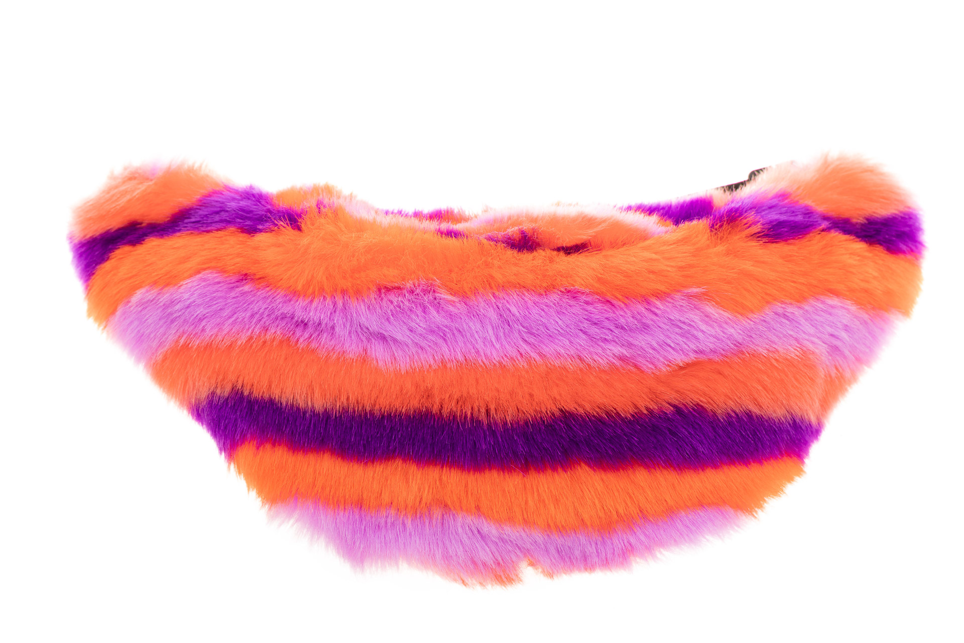 На фото 2 - Сумка на пояс женская из искусственного меха, цвет оранжево-розовый