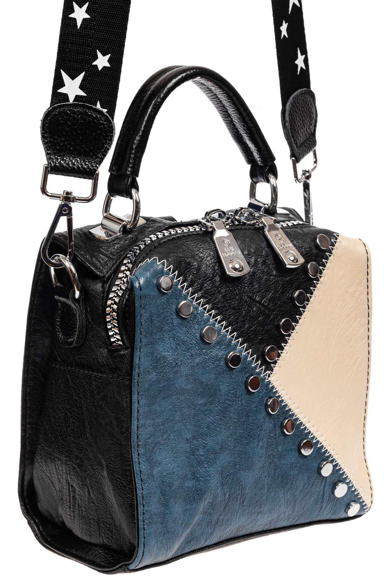 На фото 1 - Квадратная сумка-рюкзак из искусственной кожи, цвет голубой
