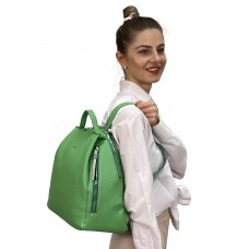 На фото 1 - Женский рюкзак   из искусственной кожи, цвет зеленый