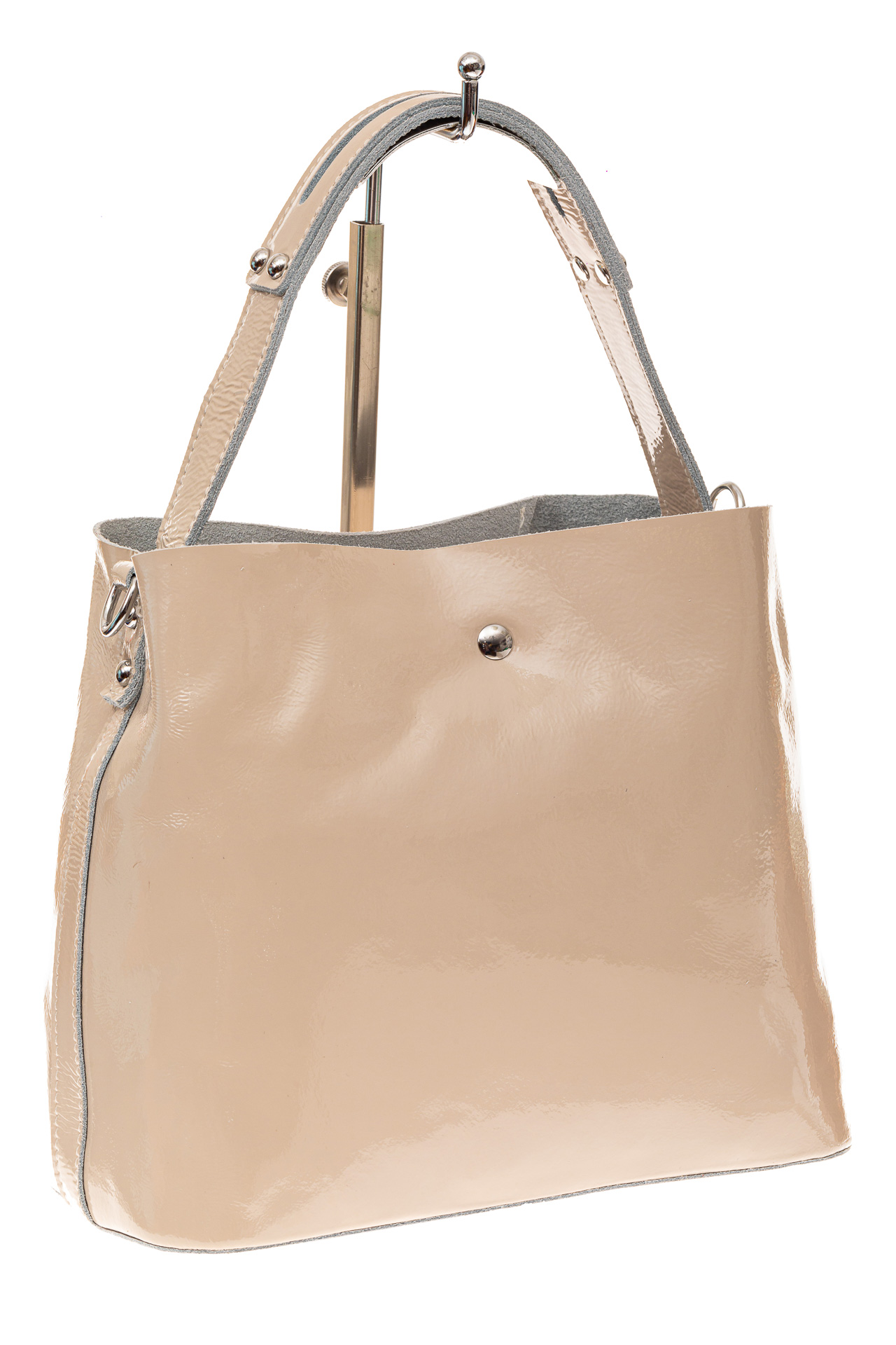 На фото 1 - Женская сумка шоппер из натуральной кожи, цвет молочно-белый