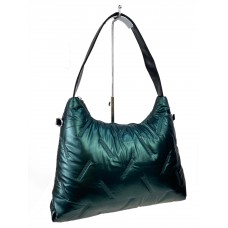 На фото 1 - Женская сумка-шоппер из водооталкивающей ткани, цвет зеленый металлик