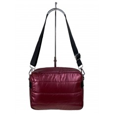 На фото 2 - Женская сумка из водооталкивающей ткани, цвет бордовый