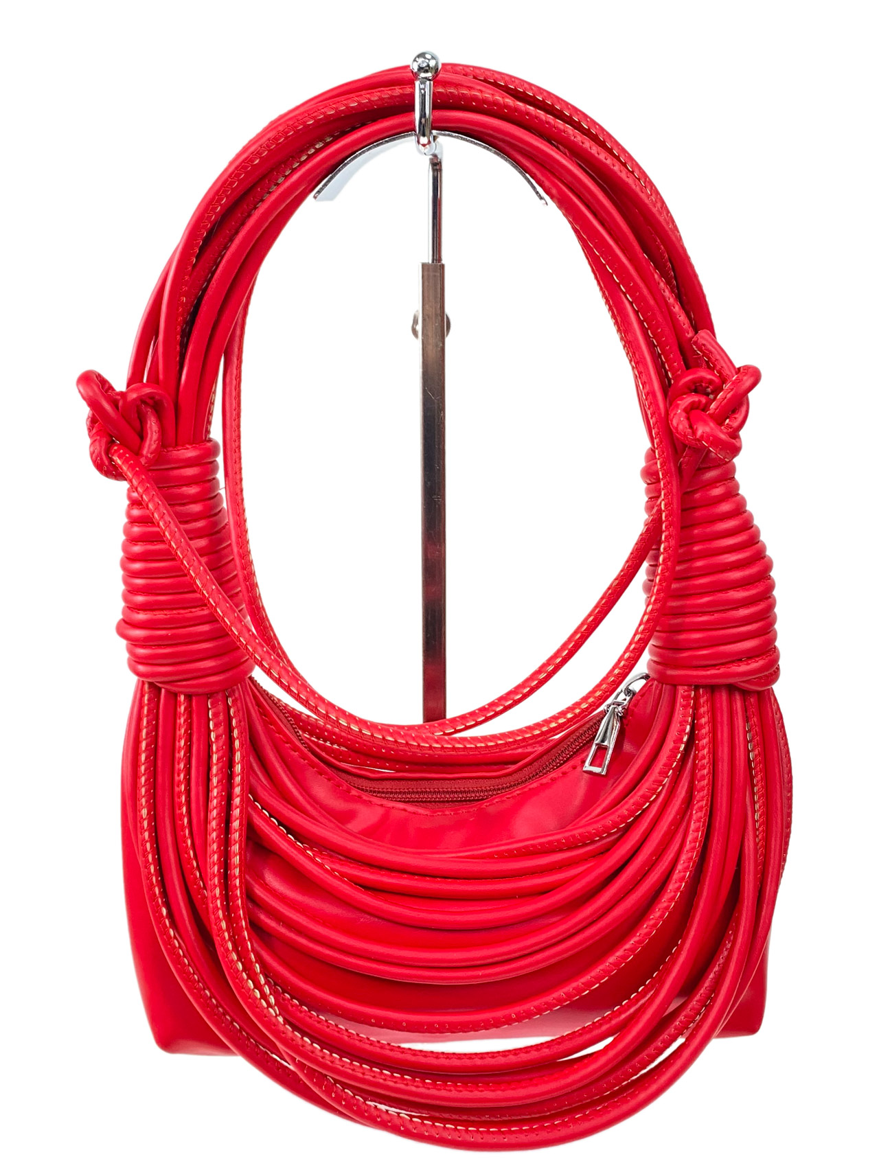 На фото 2 - Женская сумка хобо из искусственной кожи, цвет красный