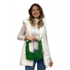 На фото 1 - Женская сумка хобо из искусственной кожи, цвет зеленый