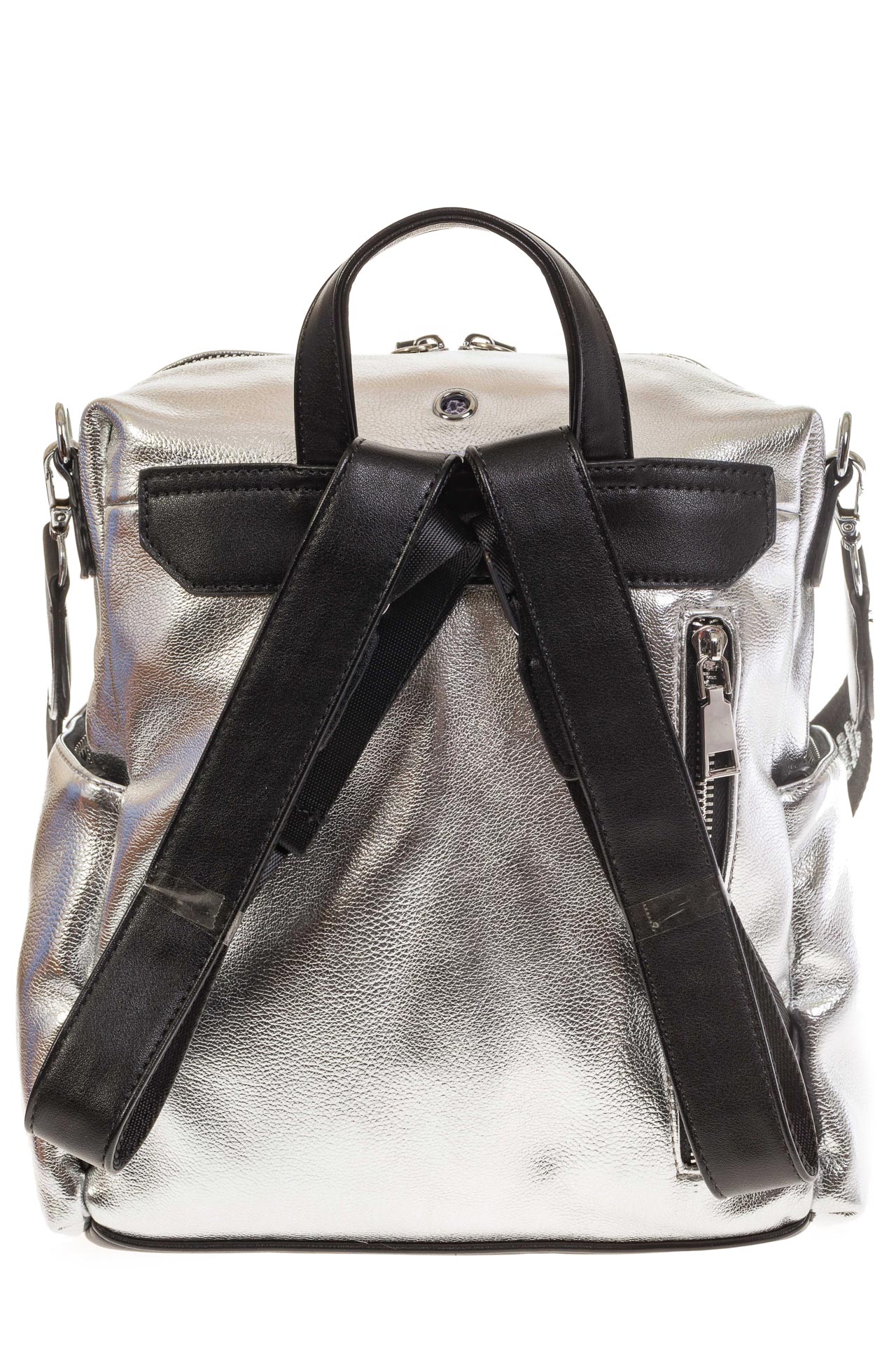 На фото 3 - Рюкзак в стиле рок-н-рол из искусственной кожи, цвет серебро с черным