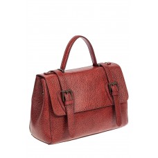 На фото 1 - Женская сумка сэтчел из фактурной натуральной кожи, цвет кирпично-бордовый