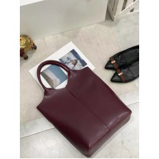На фото 2 -  Кожаная сумка шоппер, цвет бордовый