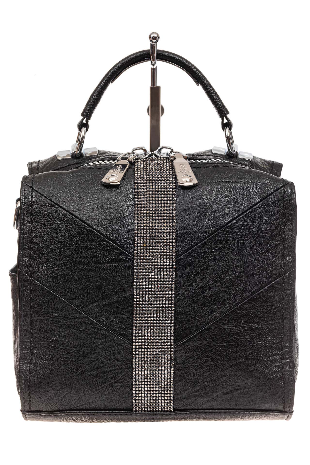 На фото 2 - Сумка-рюкзак из искусственной кожи со стразами, цвет черный