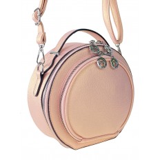 На фото 3 - Круглая женская сумка из экокожи, цвет пудровый