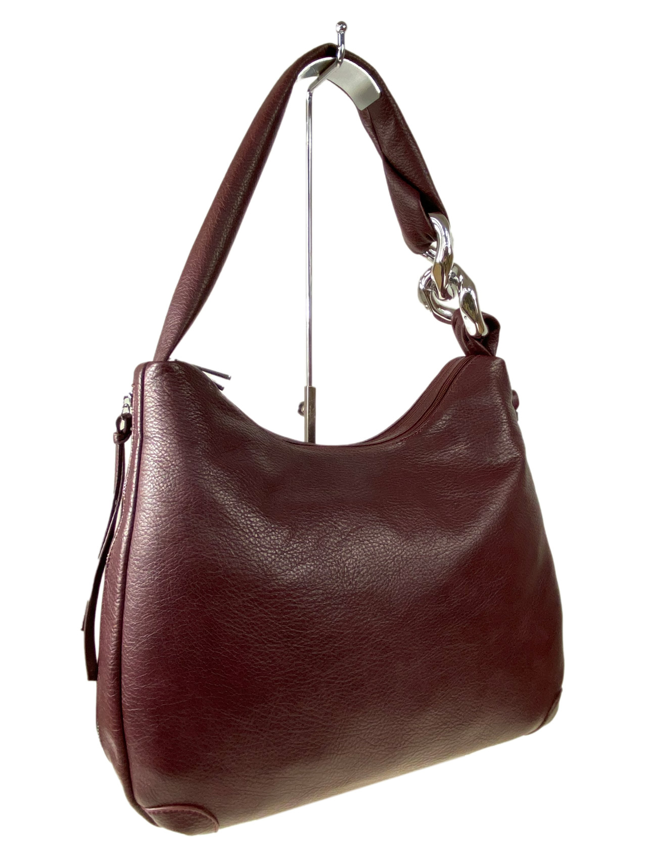 На фото 1 - Женская сумка из искусственной кожи, цвет вишня