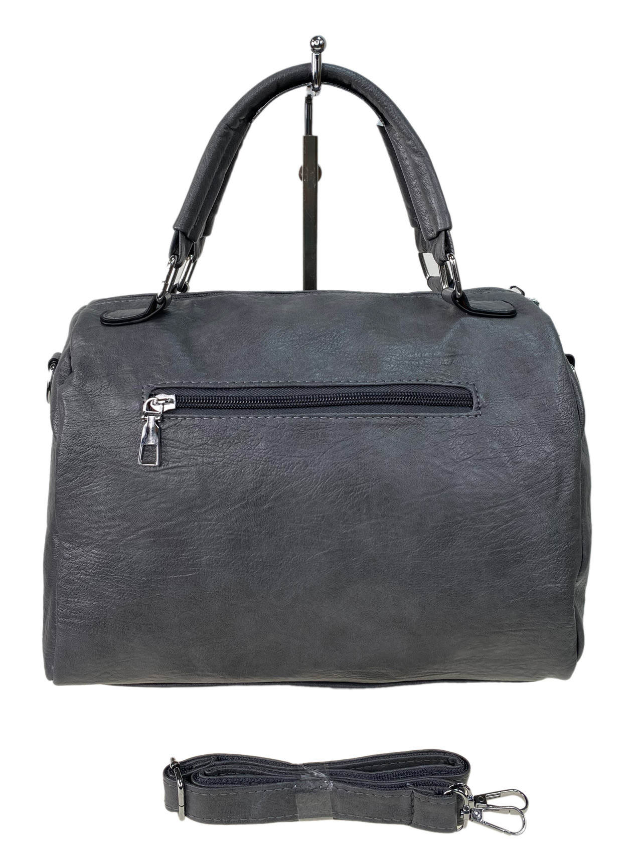На фото 2 - Женская сумка  из искусственной кожи, цвет серый