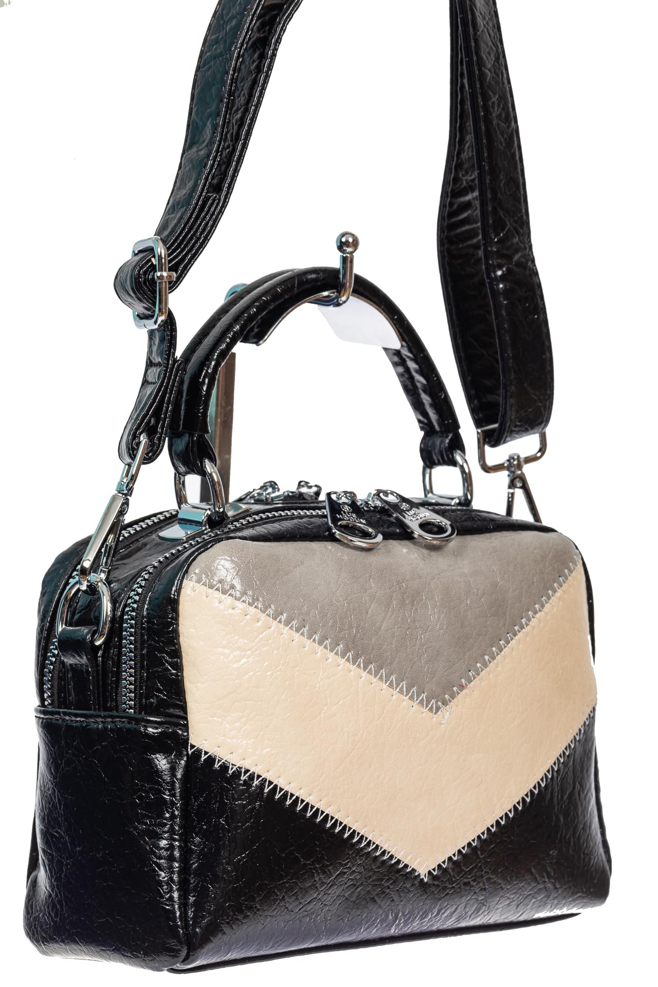 На фото 1 - Женская сумка кросс-боди из искусственной кожи, цвет чёрный с серым и молочным