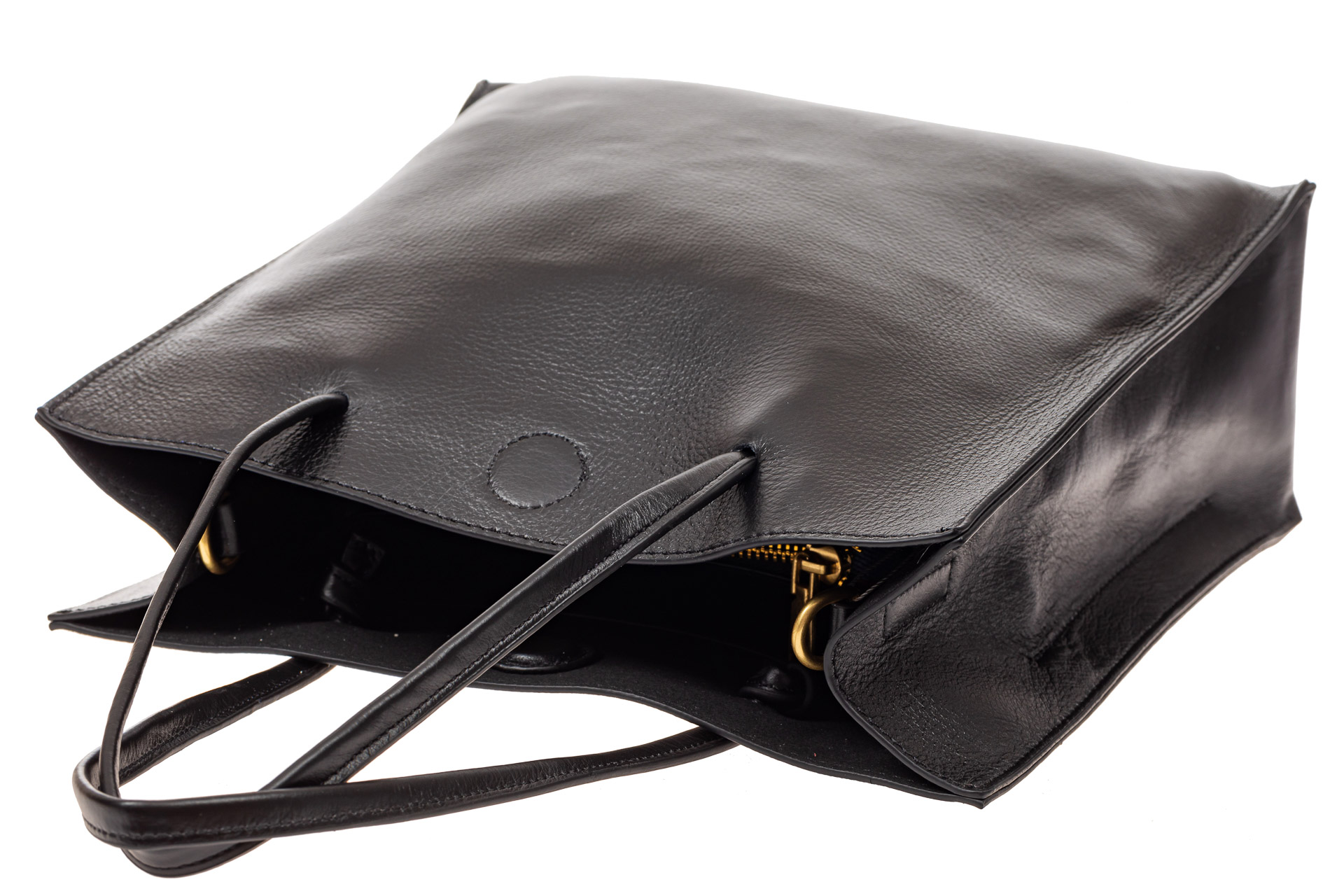 На фото 4 - Женская сумка-мешок из натуральной кожи, цвет черный