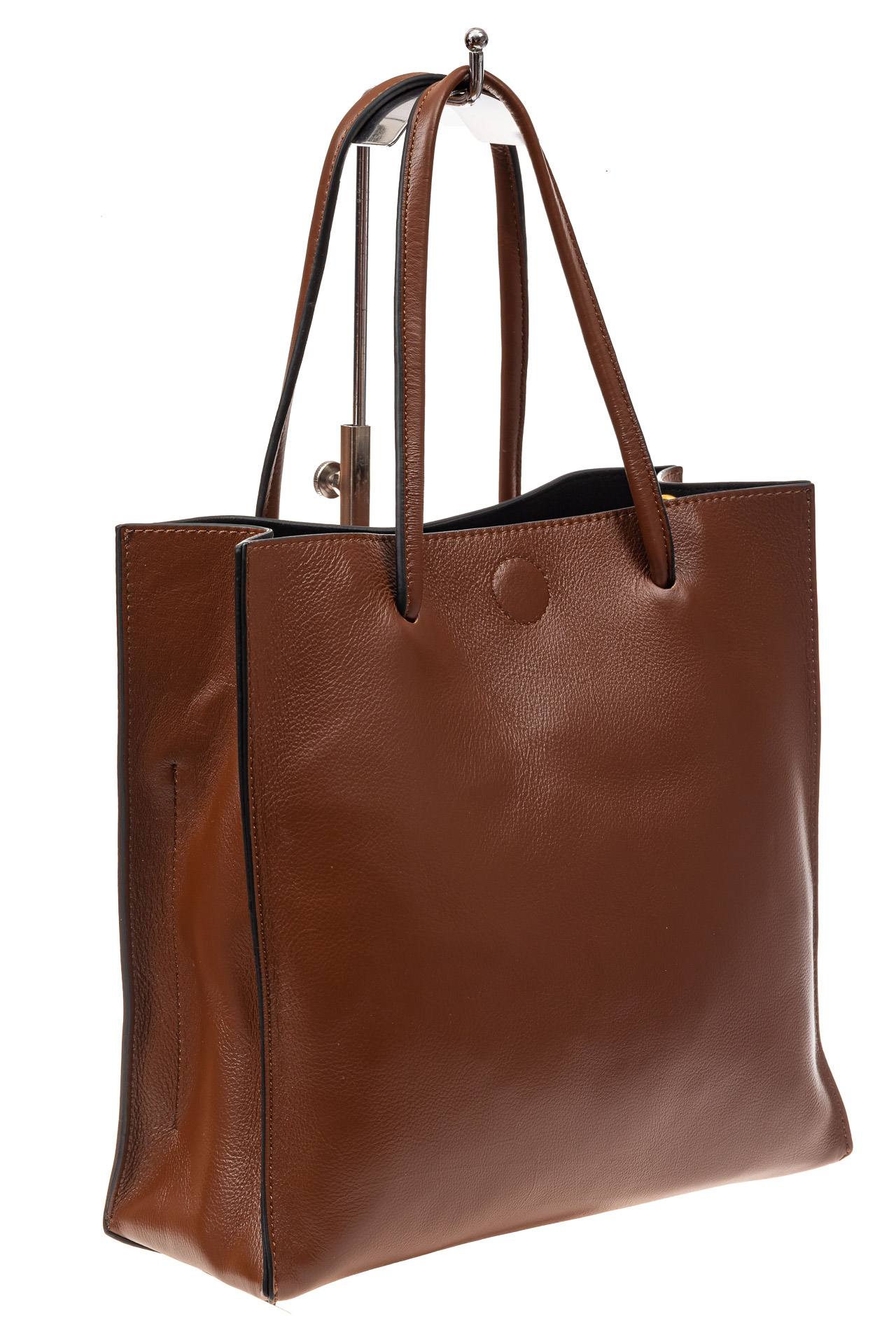 На фото 1 - Женская сумка-мешок из натуральной кожи, цвет рыжий