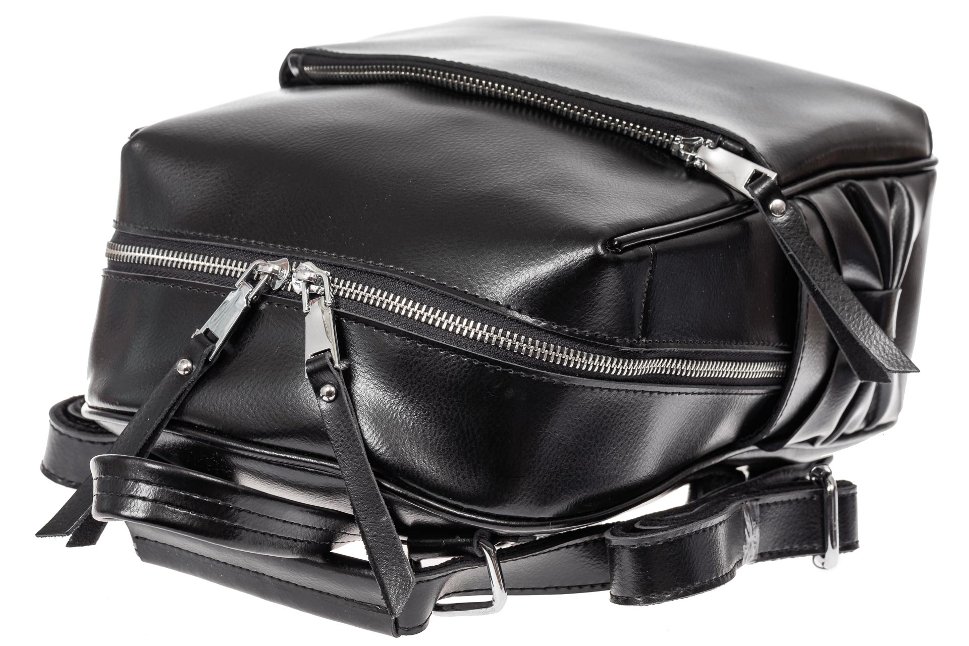 На фото 4 - Женский рюкзак трансформер из натуральной кожи, цвет черный