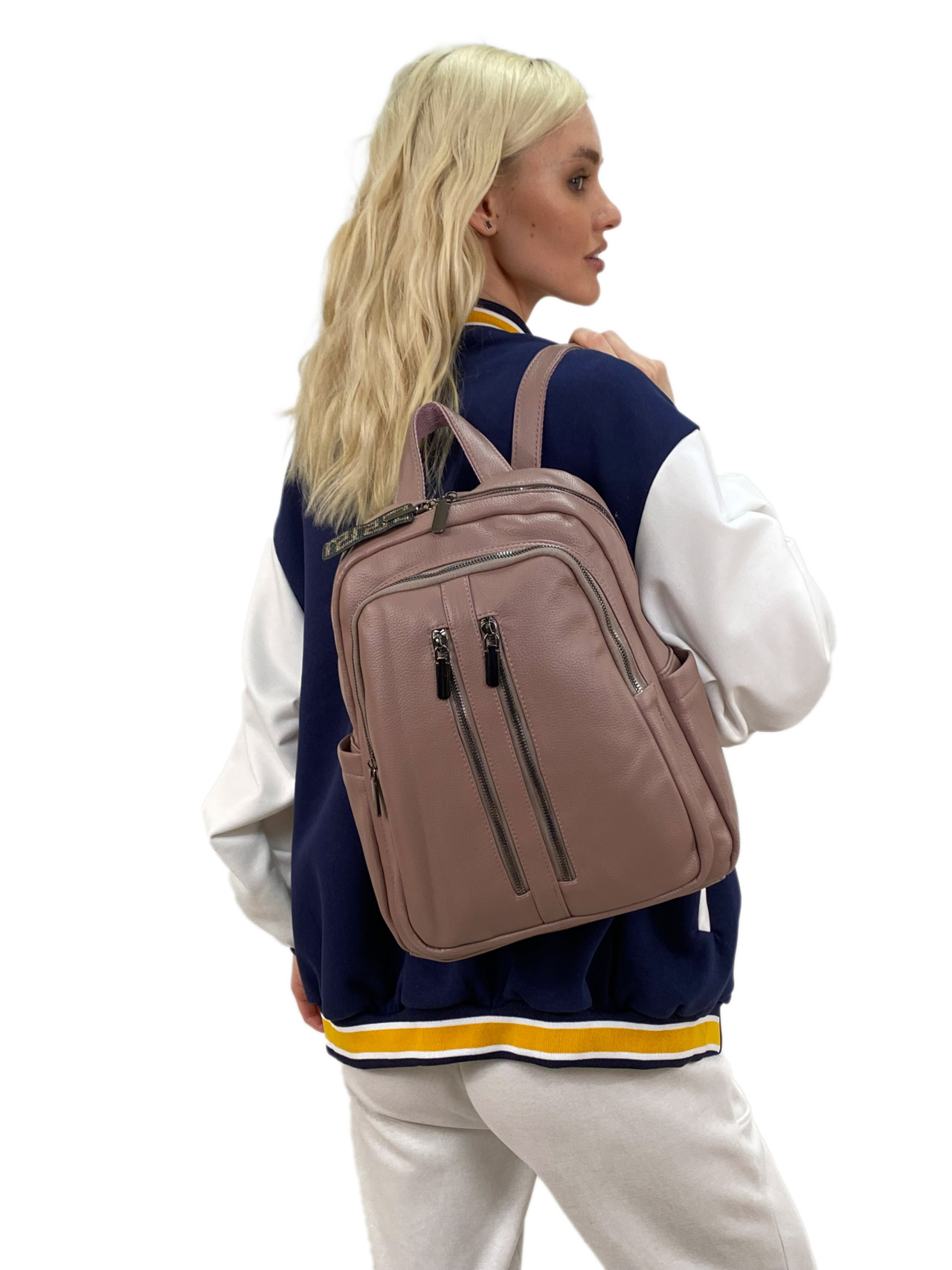 На фото 2 - Женский рюкзак из искусственной кожи, цвет розовый