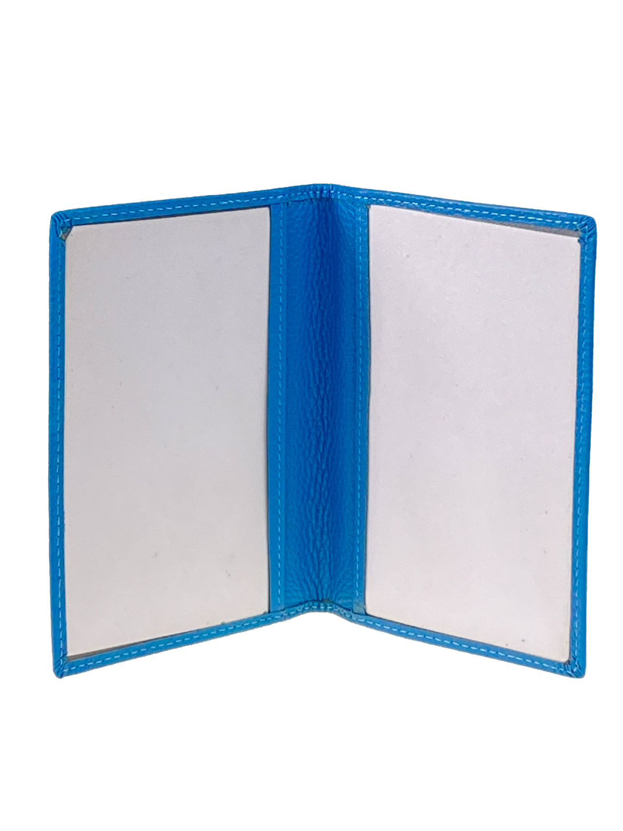 На фото 2 - Обложка на паспорта из натуральной кожи, цвет голубой