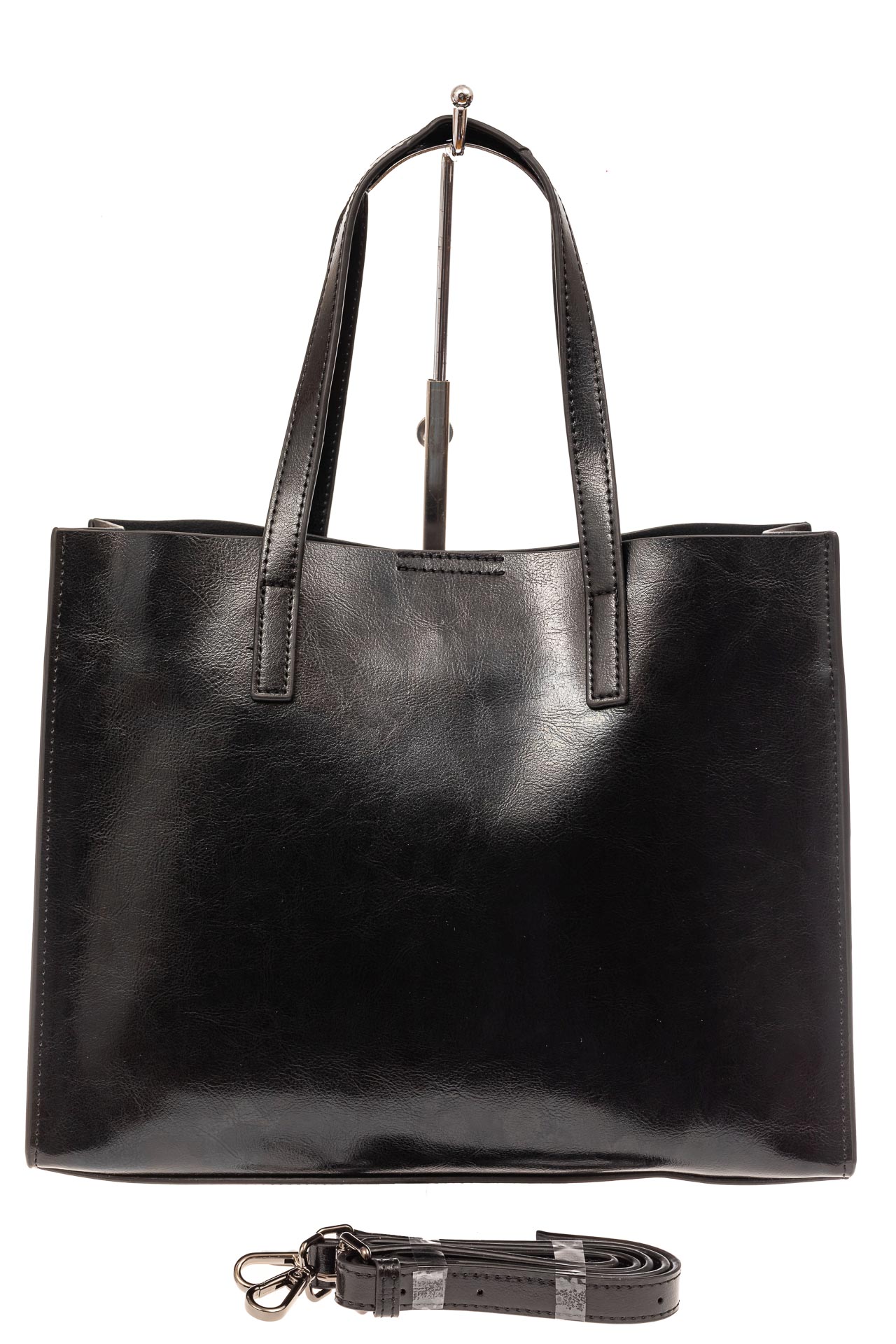 На фото 3 - Женская сумка тоут из натуральной кожи, цвет черный
