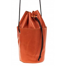 На фото 1 - Эффектная мини-торба из натуральной кожи, цвет оранжевый
