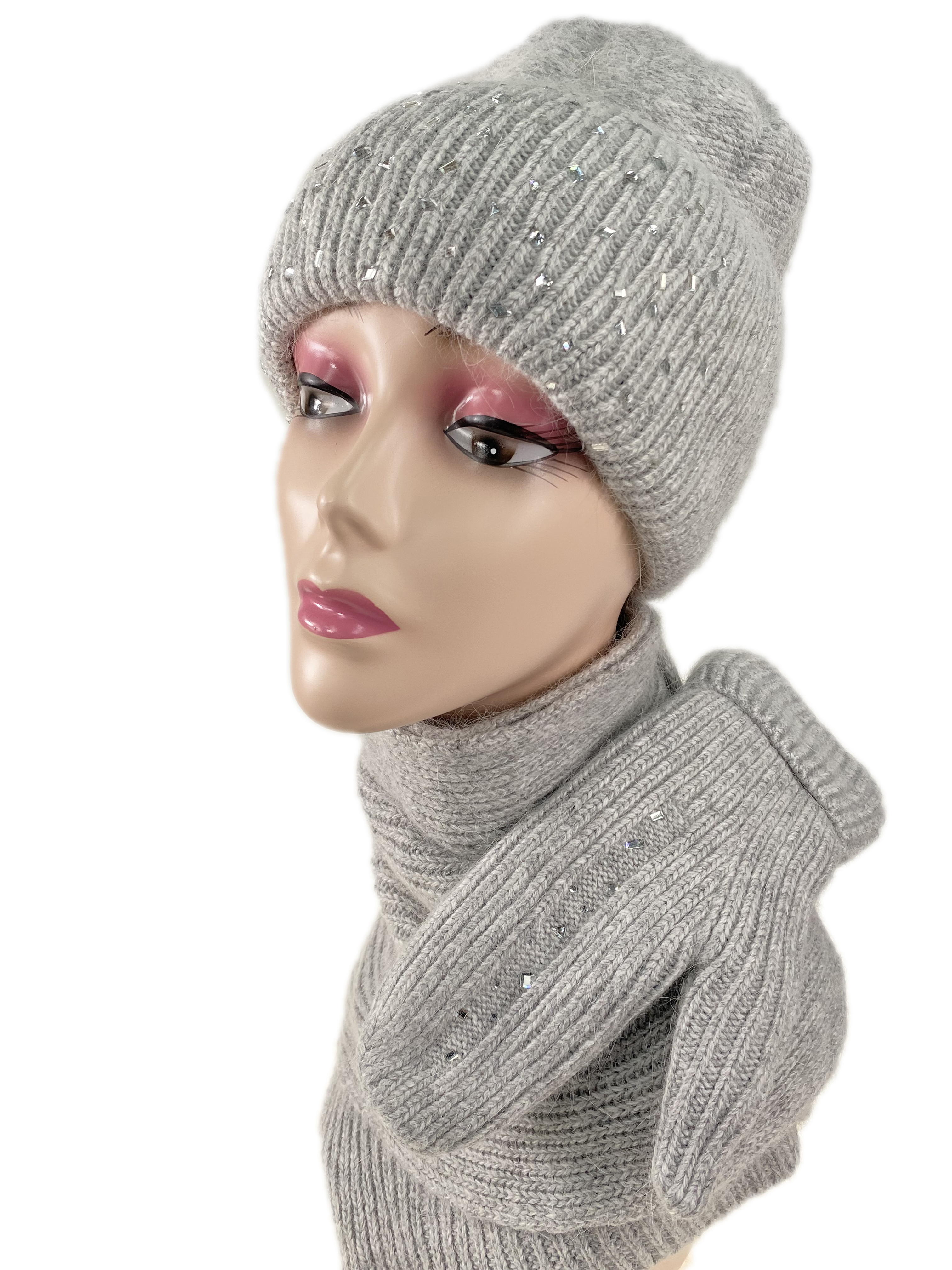 Комплект шапка женская, шарф и варежки, цвет светло серый