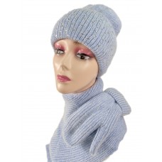 На фото 1 - Комплект шапка женская, шарф и варежки, цвет голубой