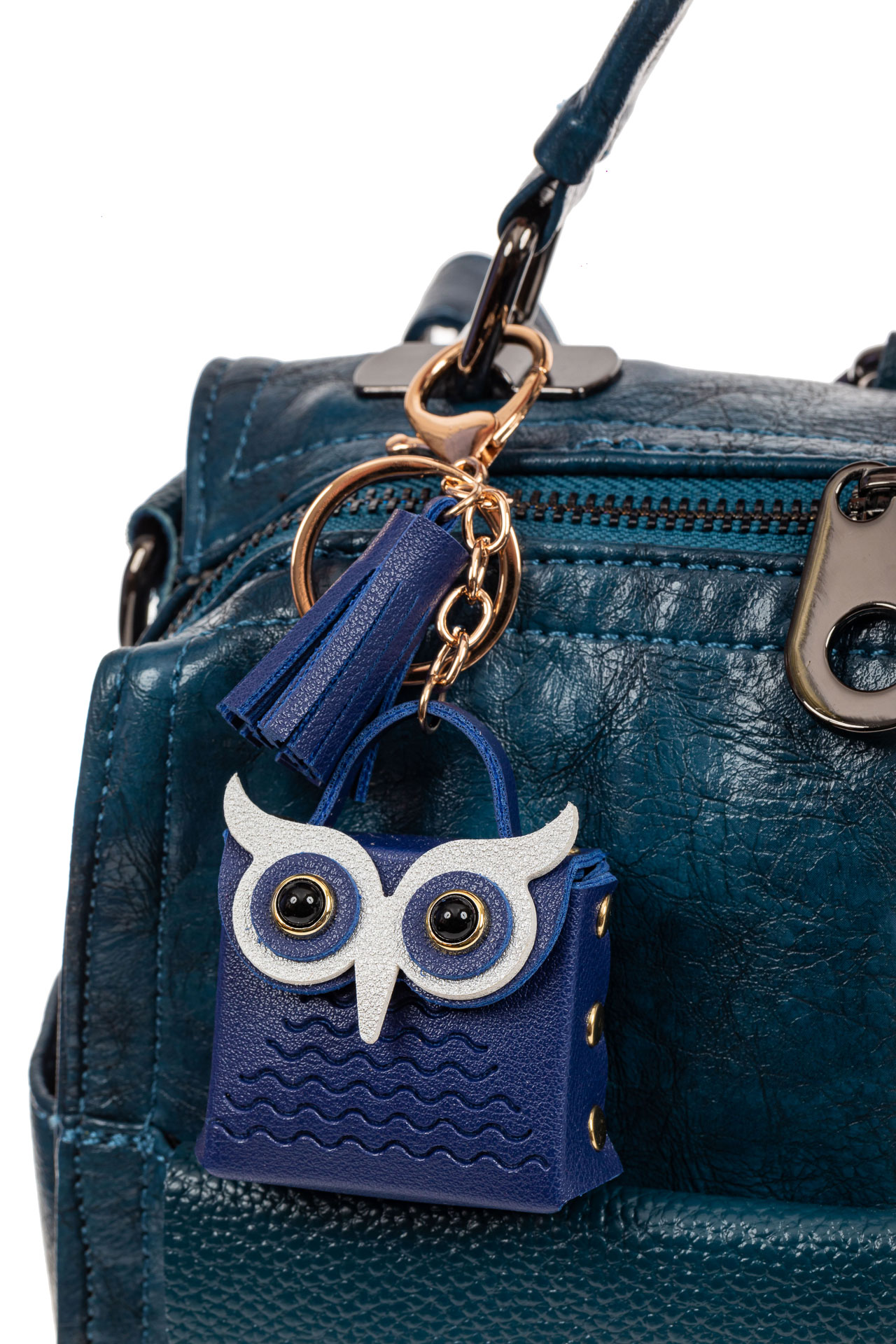 На фото 2 - Брелок в виде сумки-совы из искусственной кожи, цвет синий