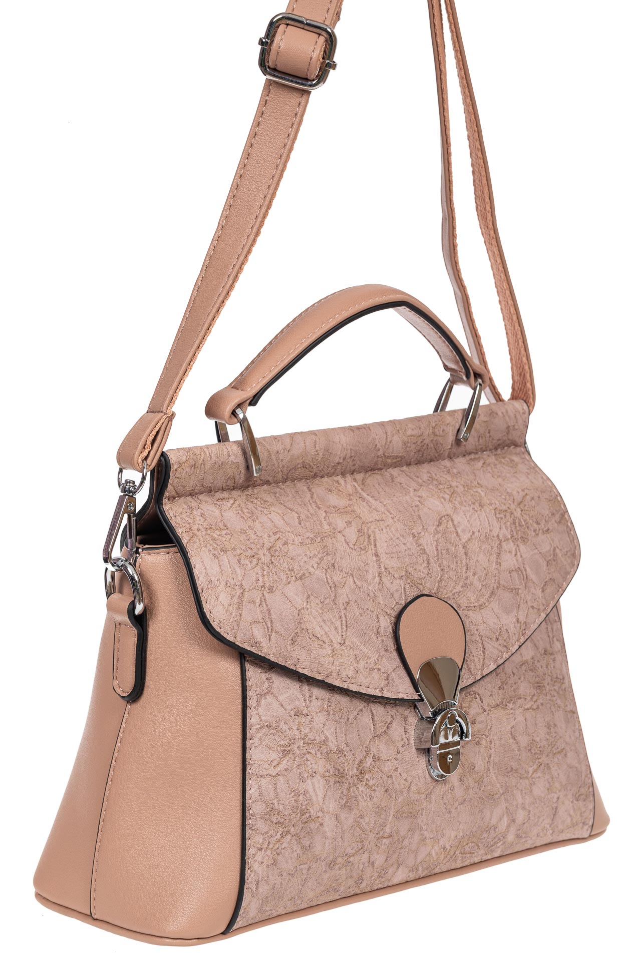 На фото 1 - Женская сумка из экокожи с ажурным цветочным принтом, цвет пудровый