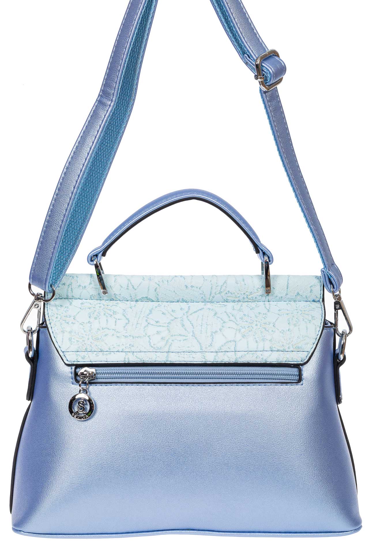 На фото 3 - Женская сумка из экокожи с ажурным цветочным принтом, цвет голубой