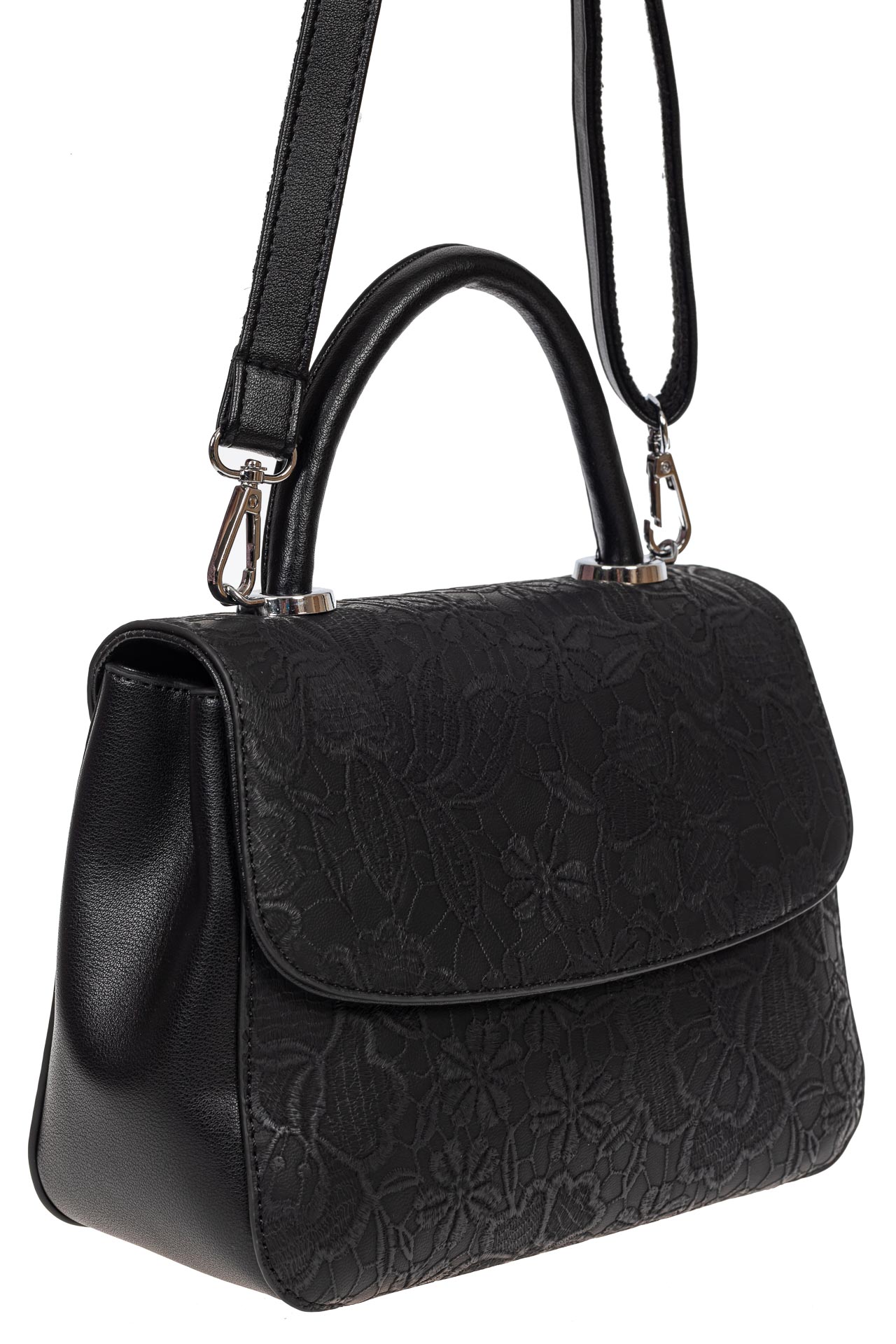 На фото 1 - Небольшая женская сумка из экокожи с ажурным цветочным принтом, чёрная