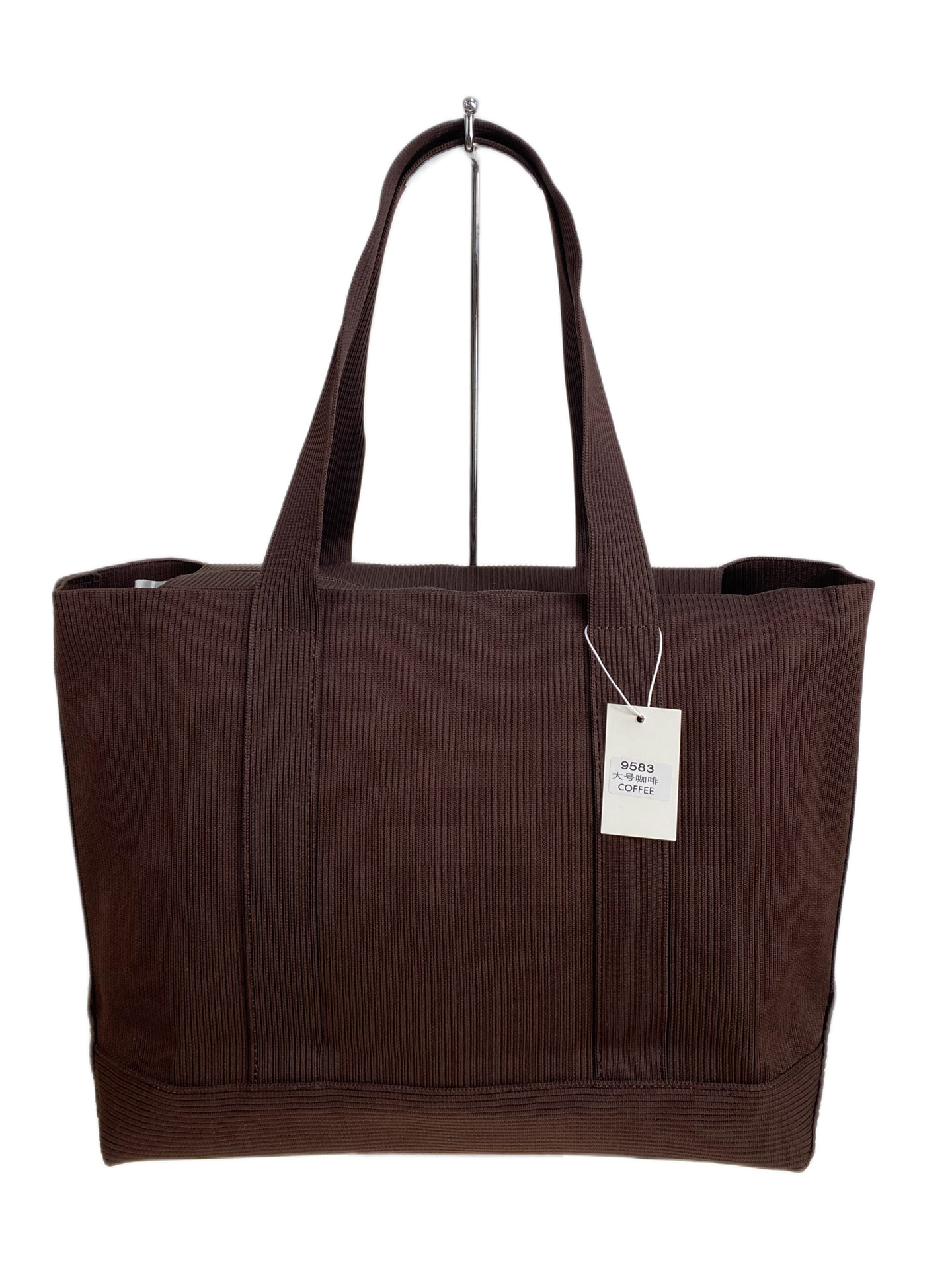 На фото 2 - Женская сумка из текстиля, цвет кофе