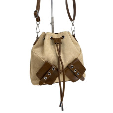 На фото 1 - Женская сумка из искусственной замши, цвет бежевый На фото 1 - Женская сумка из искусственной замши, цвет бежевый