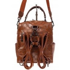 На фото 3 - Сумка женская рюкзак из искусственной кожи с тиснением, цвет коричневый