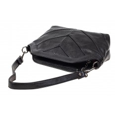 На фото 4 - Женская сумка из искусственной кожи с фигурным верхним краем, цвет чёрный