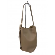 На фото 1 - Женская сумка ведро из натуральной кожи, цвет серо-бежевый
