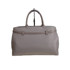 На фото 2 - Женская сумка из искусственной кожи, цвет серо-бежевый