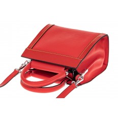 На фото 3 - Классическая женская сумка из натуральной кожи, цвет красный
