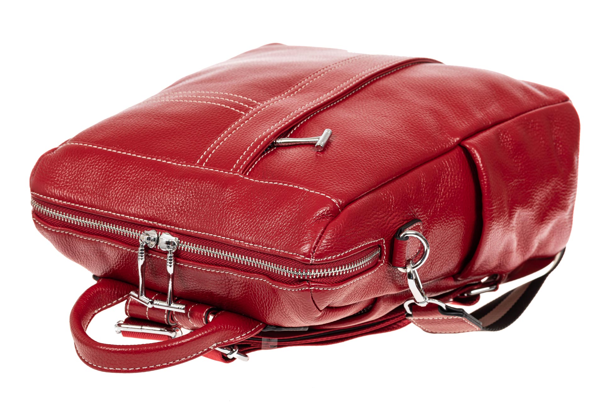 На фото 4 - Женский рюкзак трансформер из кожи, бордовый