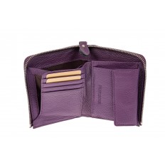 На фото 2 - Женский кошелек-портмоне из натуральной кожи, цвет фиолетовый