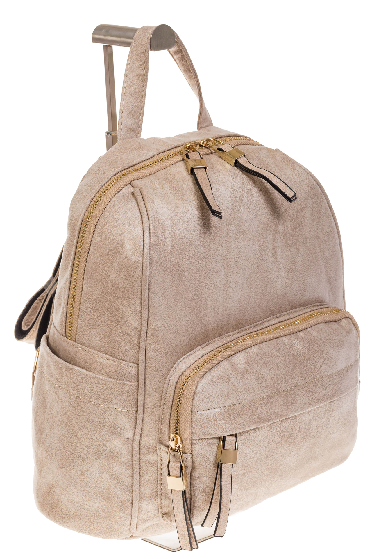На фото 1 - Бежевый женский рюкзак с мягкими обводами из эко-кожи A666A